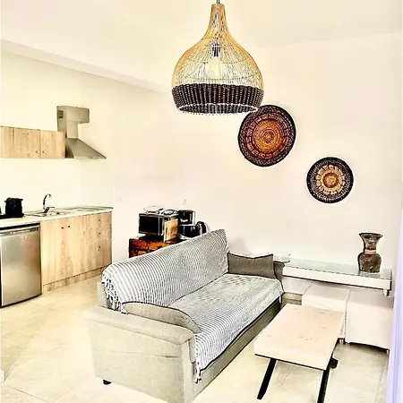 Apartment Alkestis Studios *